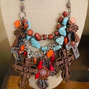 Gorgeous Treska bib necklace